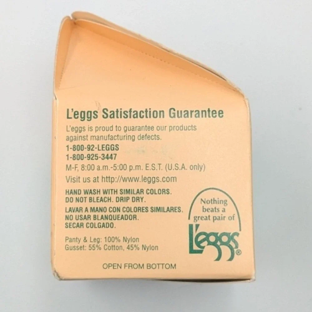 Vintage L'eggs Regular Pantyhose Off White Sheer Toe Size Q Queen 1996 USA 14315